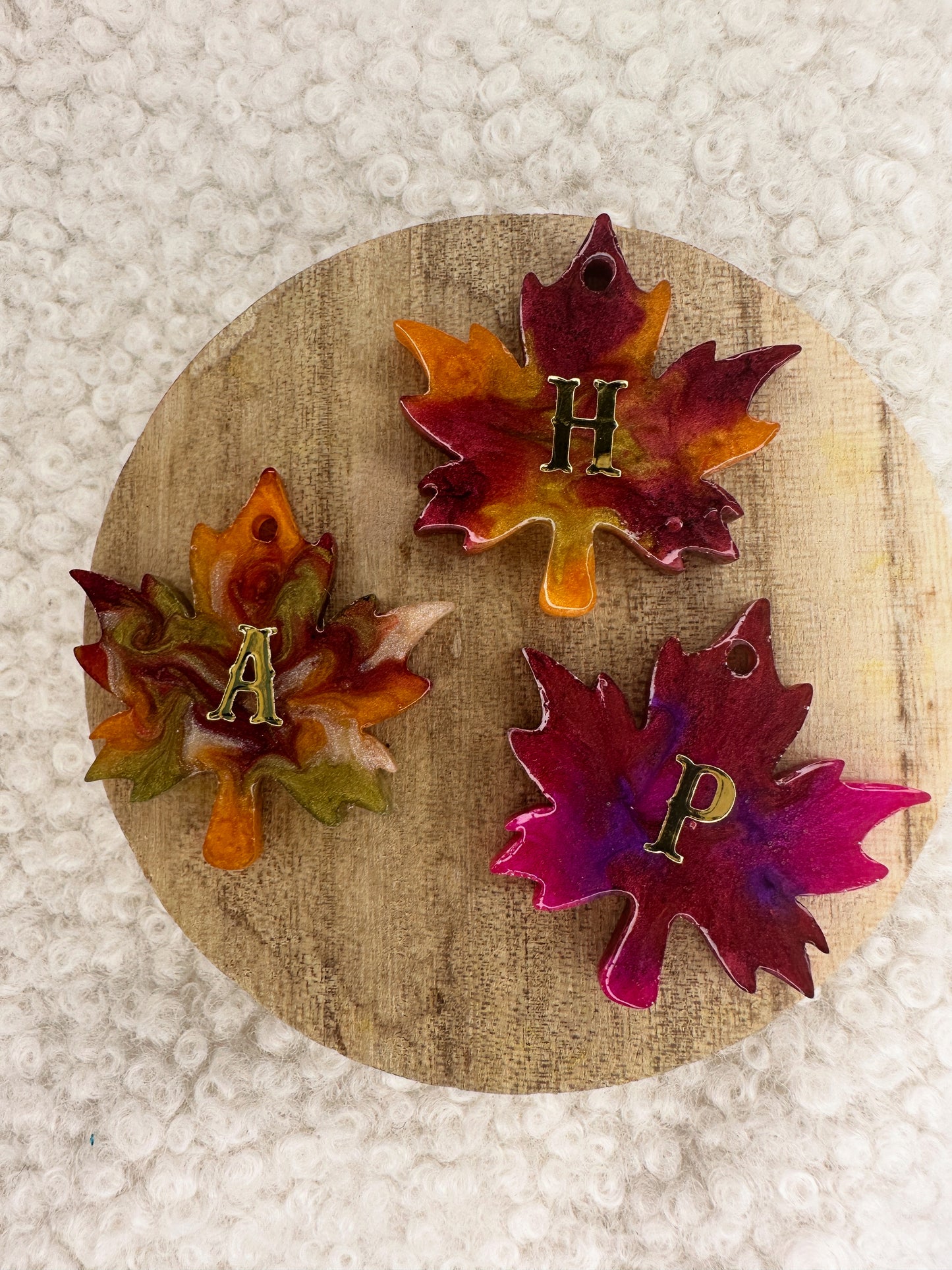 Maple leaves - 3 colour options